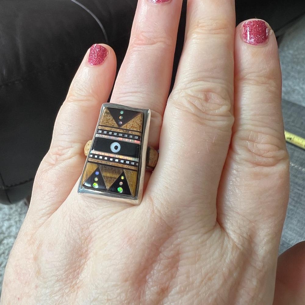 Geometric Inlay handmade Native American ring - Picture 5 of 5